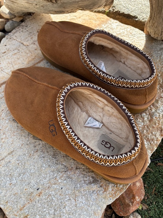 UGG Tasman Slippers Men\'s 9 Chestnut Suede Shearling Lined‎ Slip On 5950